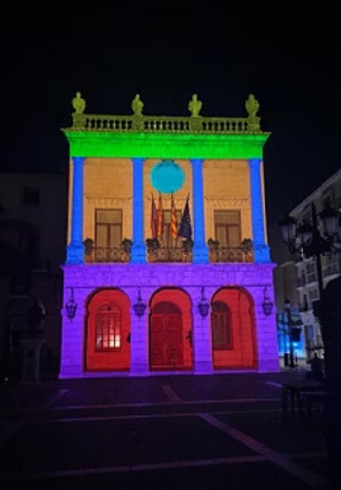 Pruebas de color en la fachada